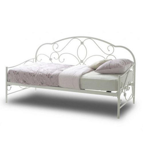 Alexis Day Bed